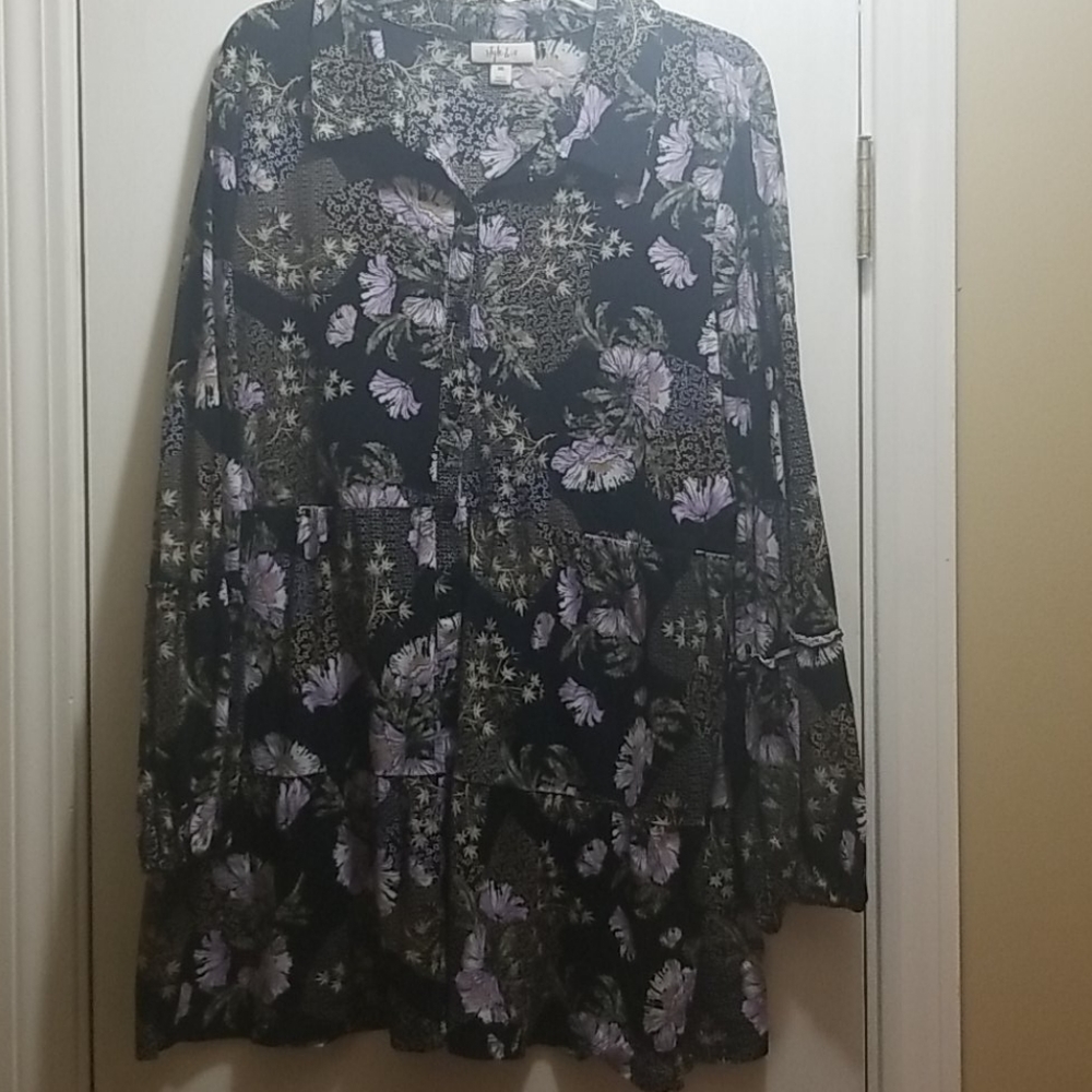 Floral top